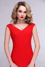 Платье элегантное красное